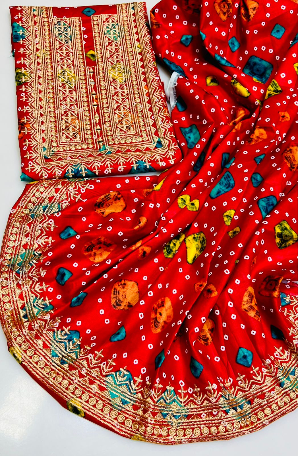 *ALHAMDULILAH*

CASUAL Wear

 2pc Dress 👗
Stuff winter lelan chundri print